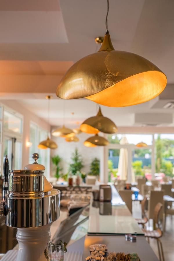 Golden Hotel Marina di Cecina Exterior photo