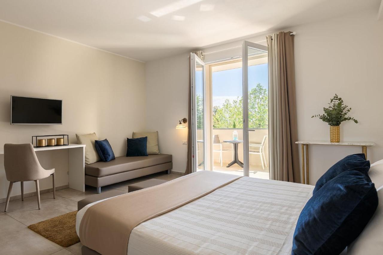 Golden Hotel Marina di Cecina Exterior photo